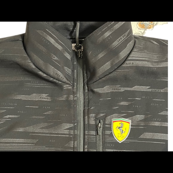 Puma Ferrari Softshell Jacket hardly worn almost new condition. - Picture 6 of 7